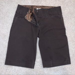 Studio Y Bermuda Dress Short